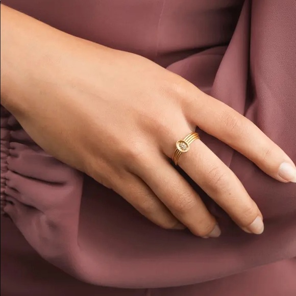 Carriers 18K Gold Plated Silver Diamond Quad Band Ring .04 ctw Size 6 NWT - Picture 3 of 6